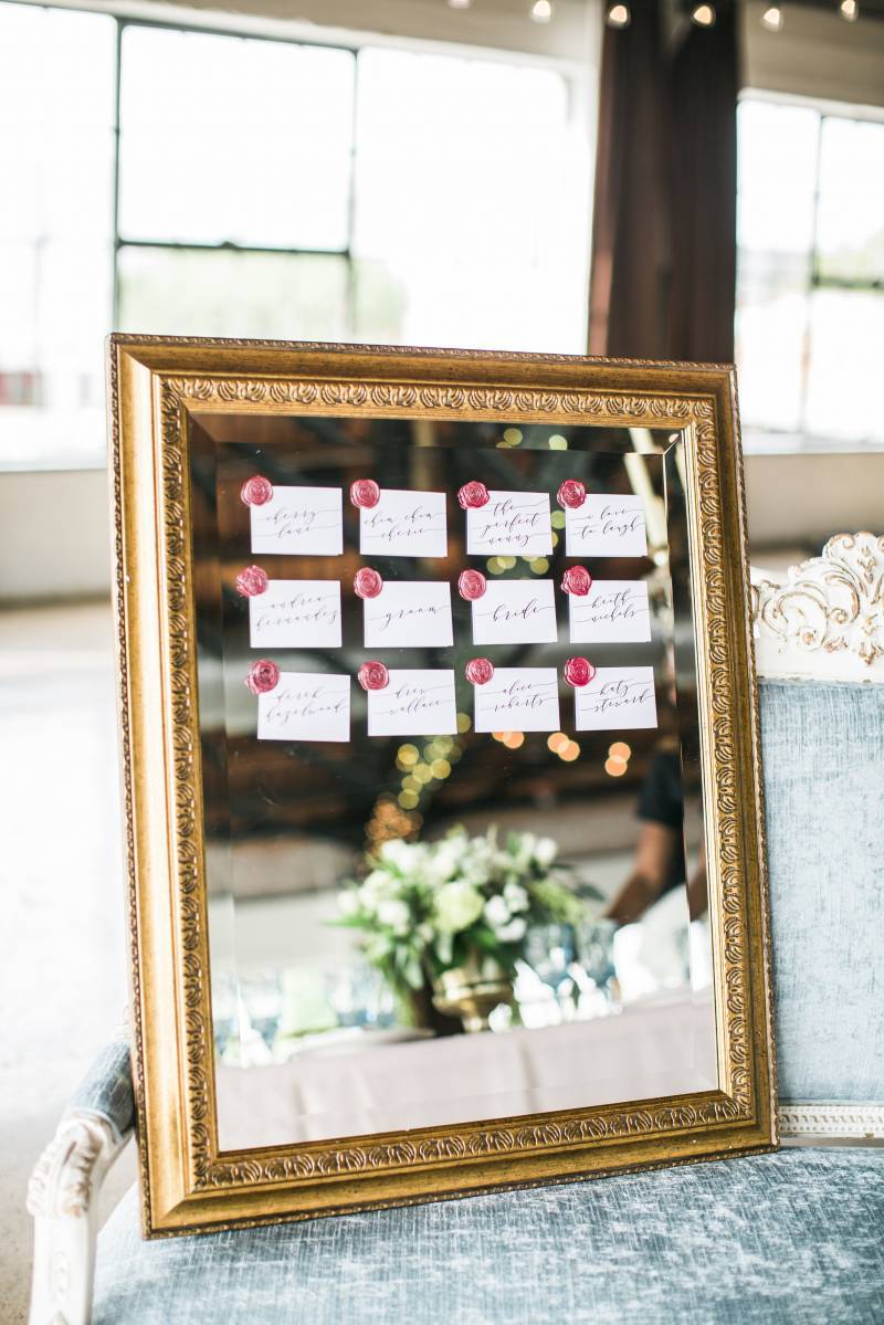 Escort card mirror