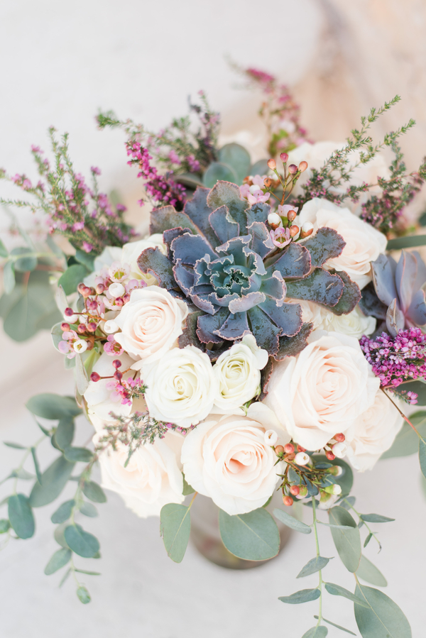 Organic cream wedding bouquet