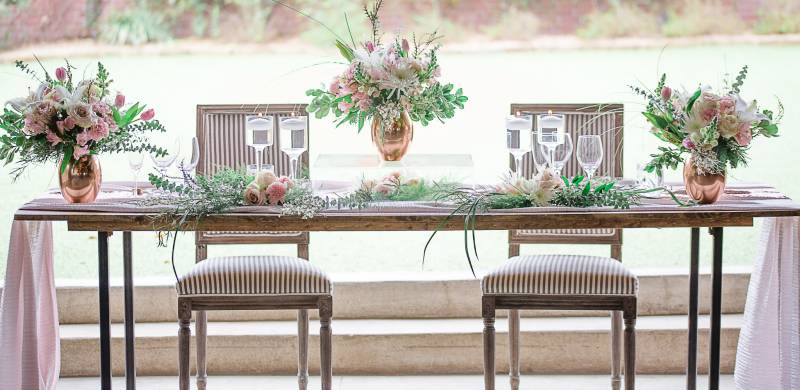 Gold and blush wedding table