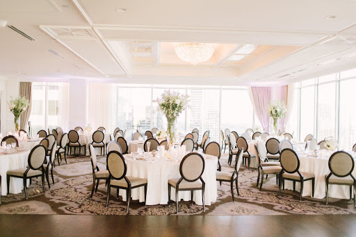 Petroleum Club of Houston - houston ballroom wedding venues