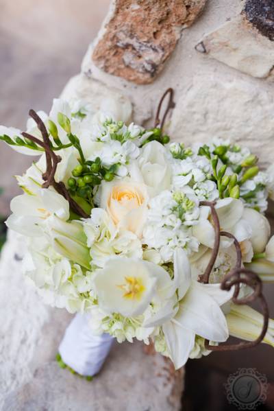 white wedding bouquet