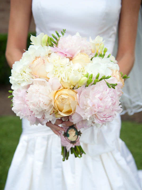 Round wedding bouquet