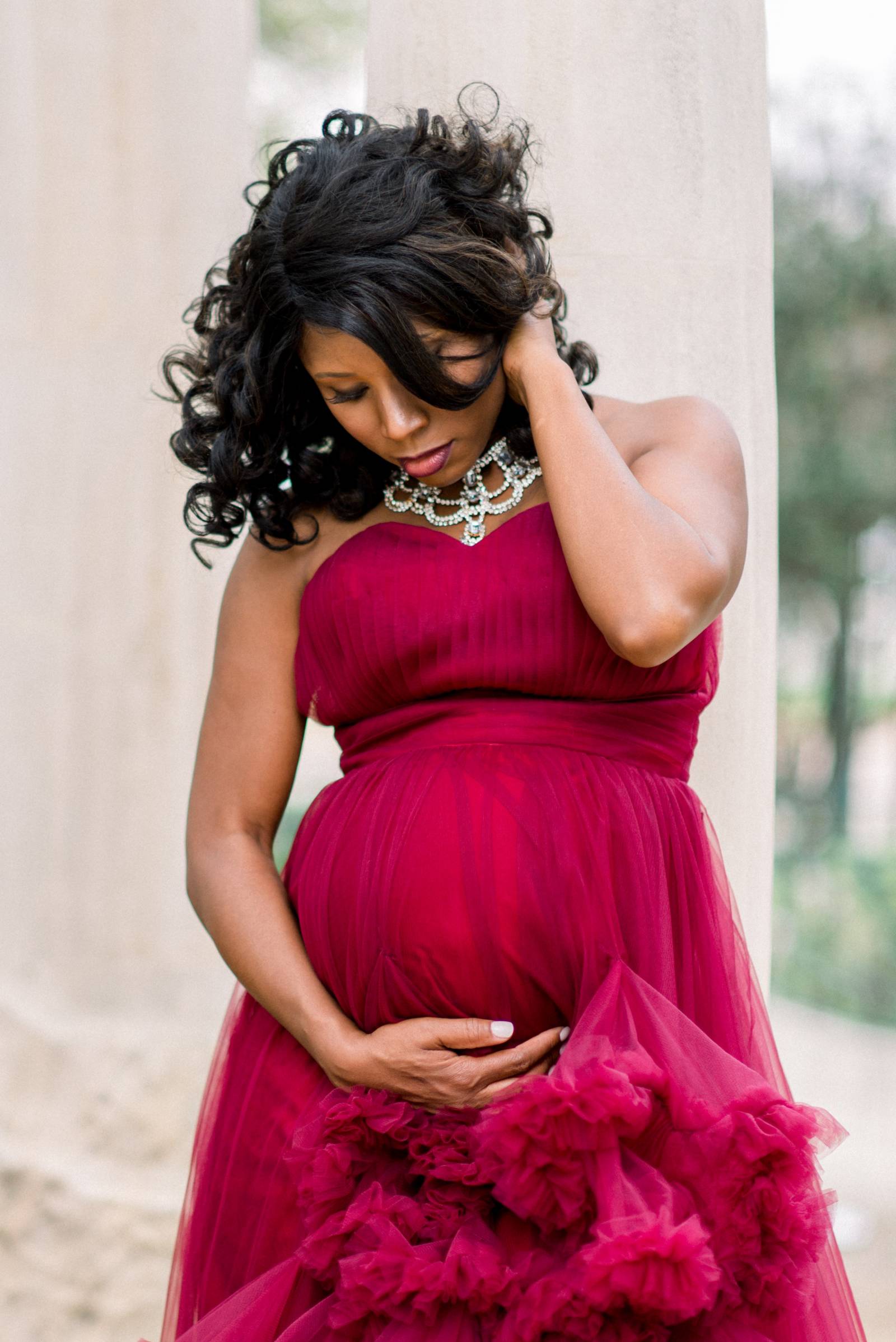 Alluring Houston Maternity Shoot | Marriage | Gallery | Item 14