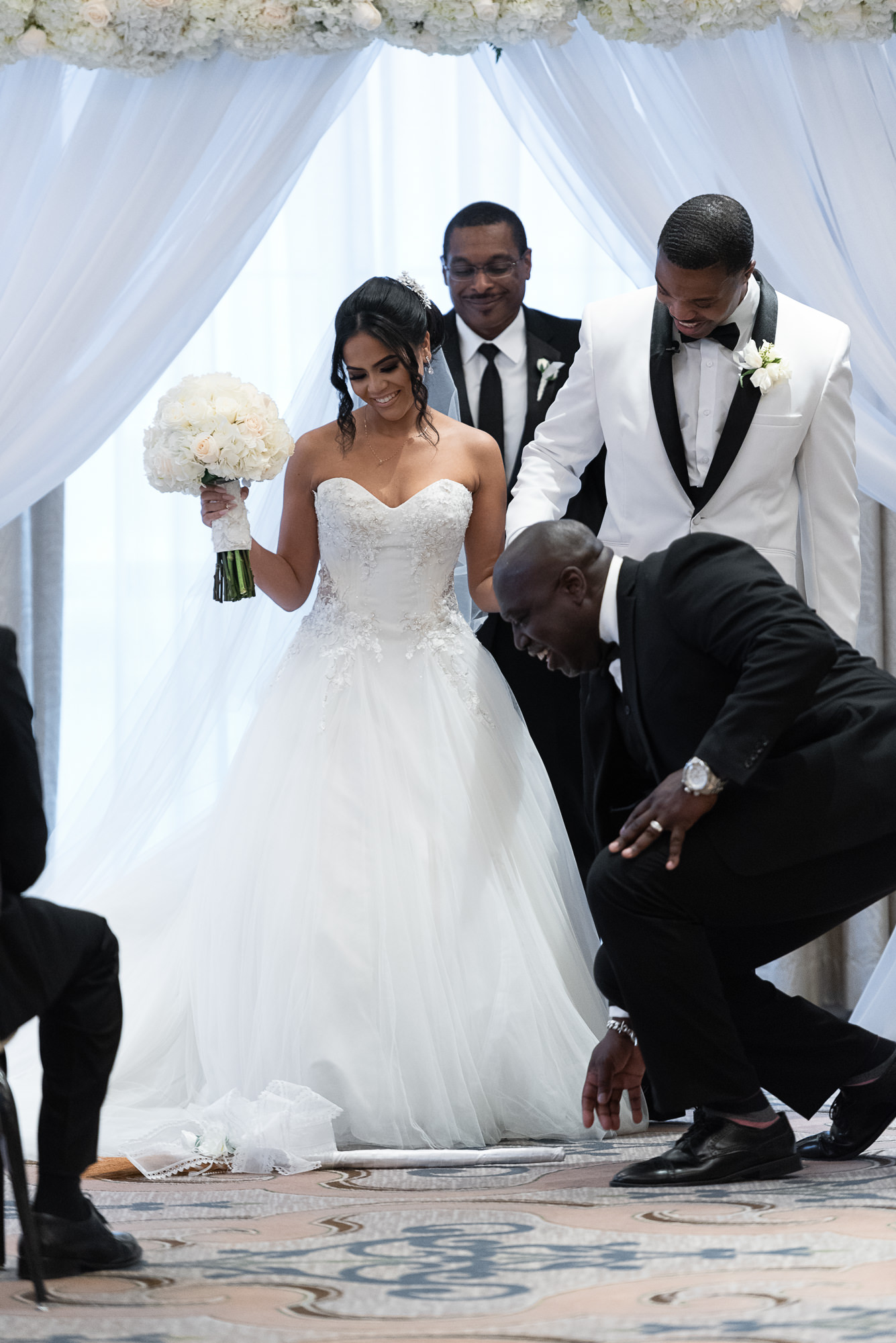 A Glamorously Chic Black White San Antonio Wedding Texas Real