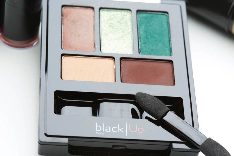 Black Up Cosmetics Makeover & Review Makeup