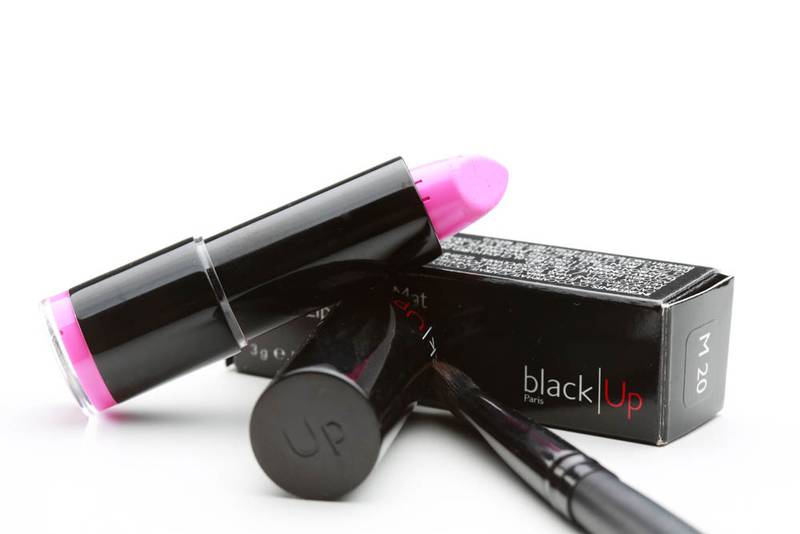 Black Up Cosmetics Makeover & Review Makeup