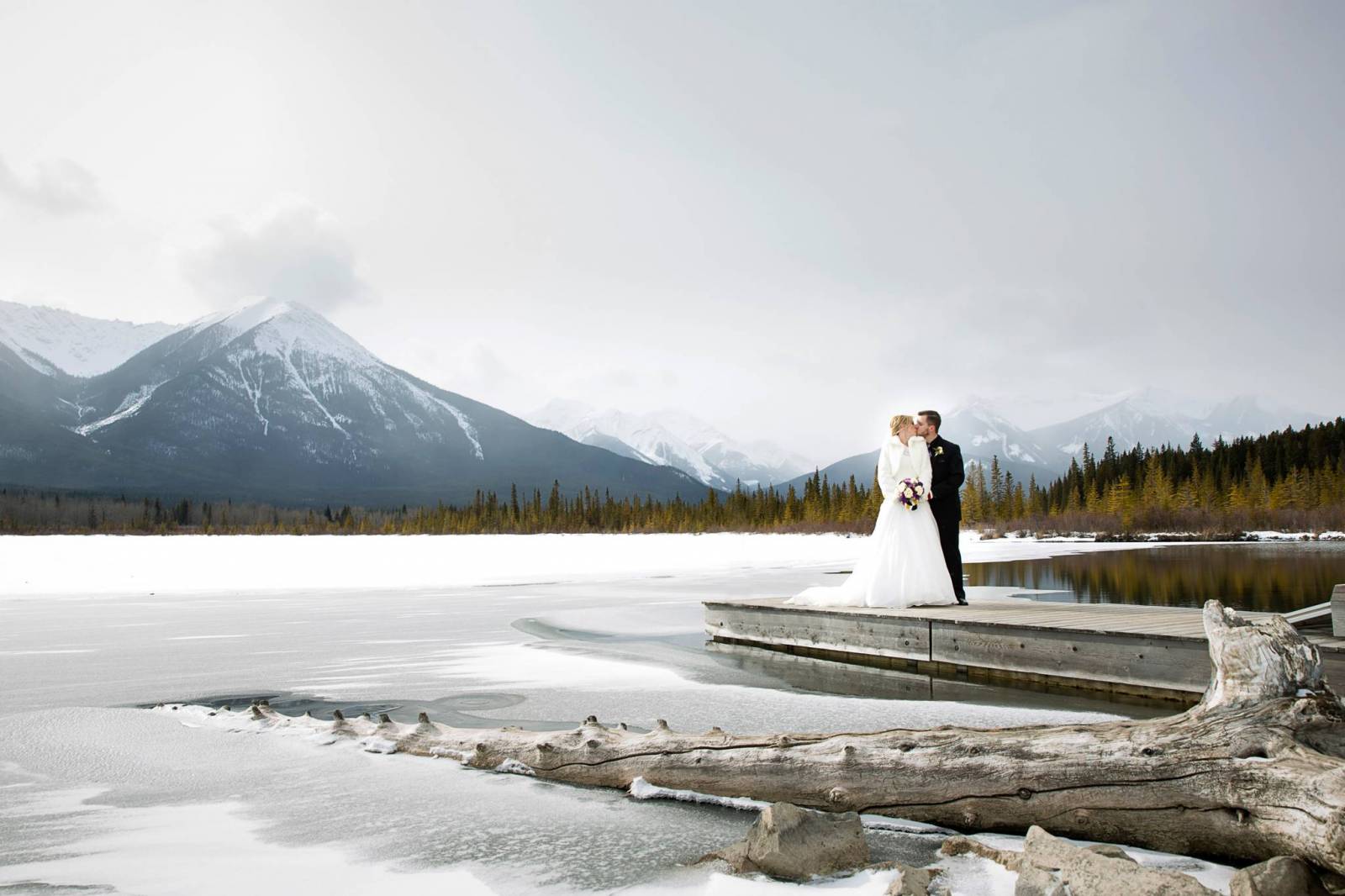 Banff Wedding Photographer, Mountain Wedding, Winter wedding, Vermillion Lake, Bride and groom portr