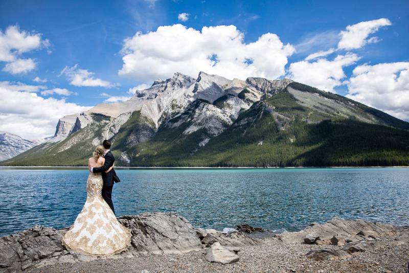 Banff Wedding Photographer, Lake Minnewanka wedding photos, summer mountain wedding, banff elopement