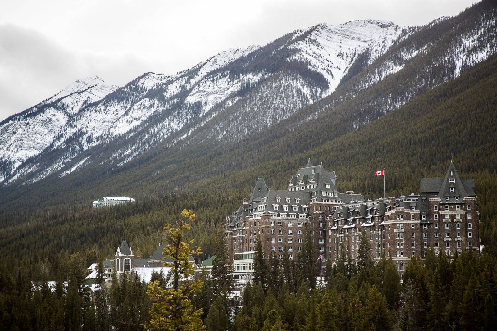 Mountain Winter Wedding, Fairmont Banff Springs Hotel, Banff Wedding Photographer