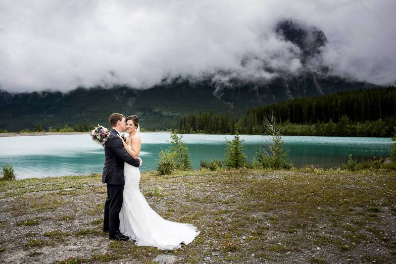 canmore wedding photographer, bride and groom, mountain wedding, canmore wedding