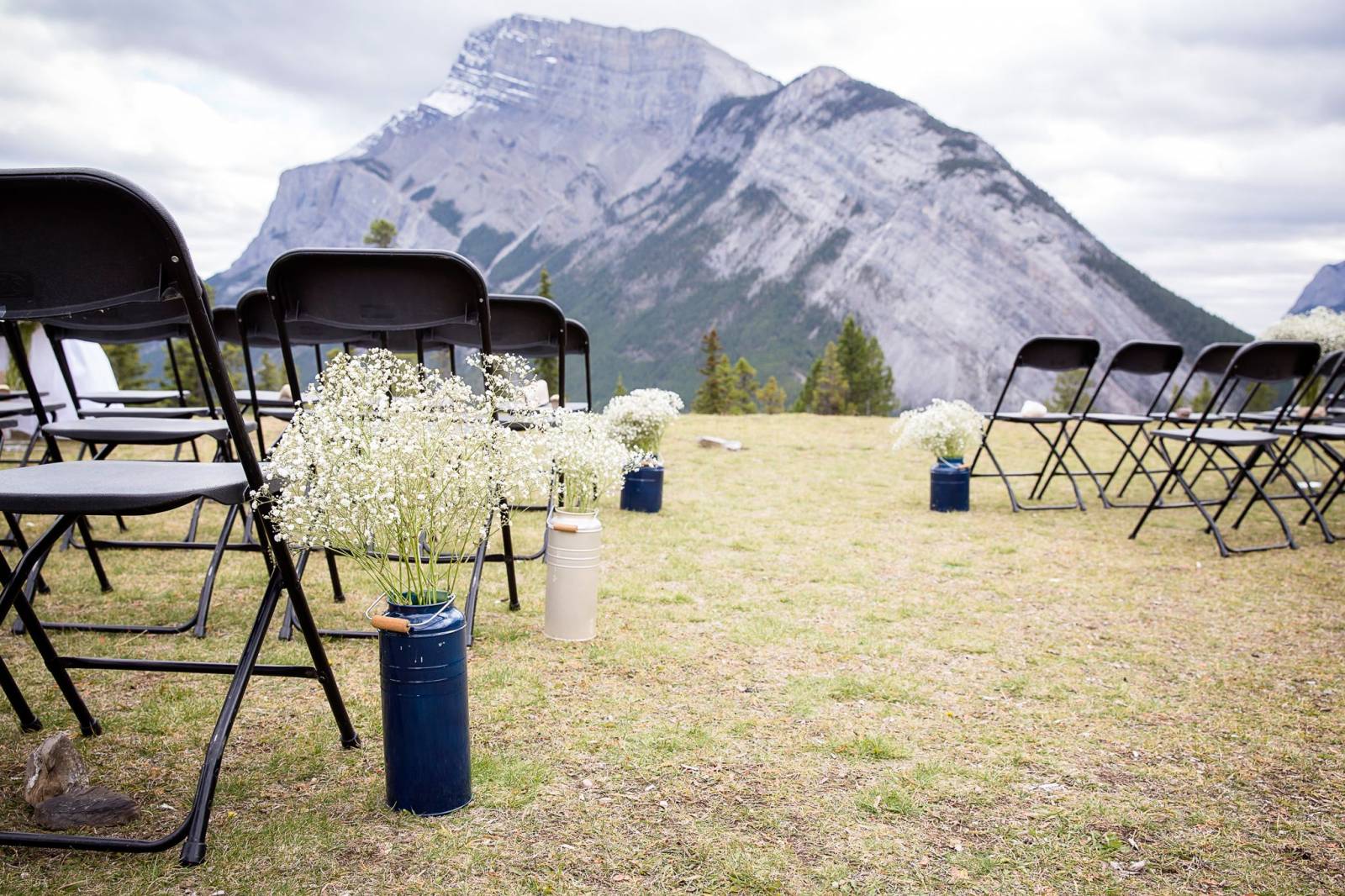 Tunnel Mountain Reservoir, Banff outdoor ceremony, banff wedding photographer