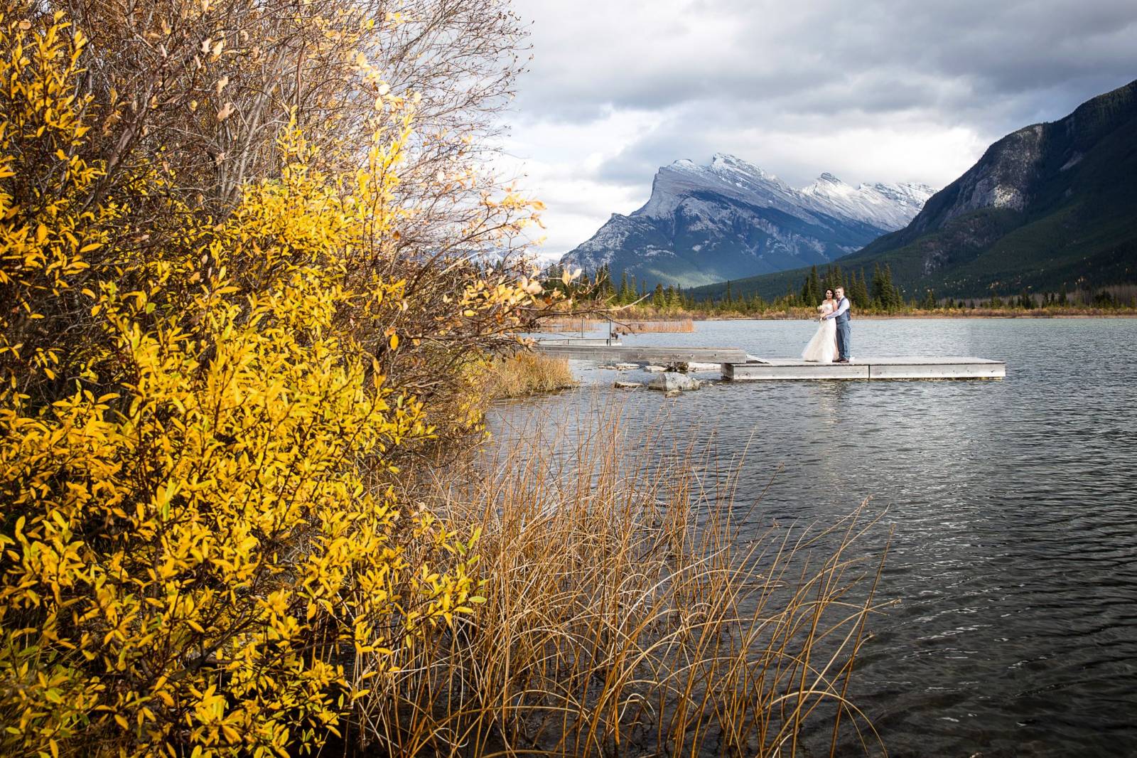 Banff Fall Wedding, Vermillion Lakes, bride and groom outdoor portraits, autumn wedding, banff weddi