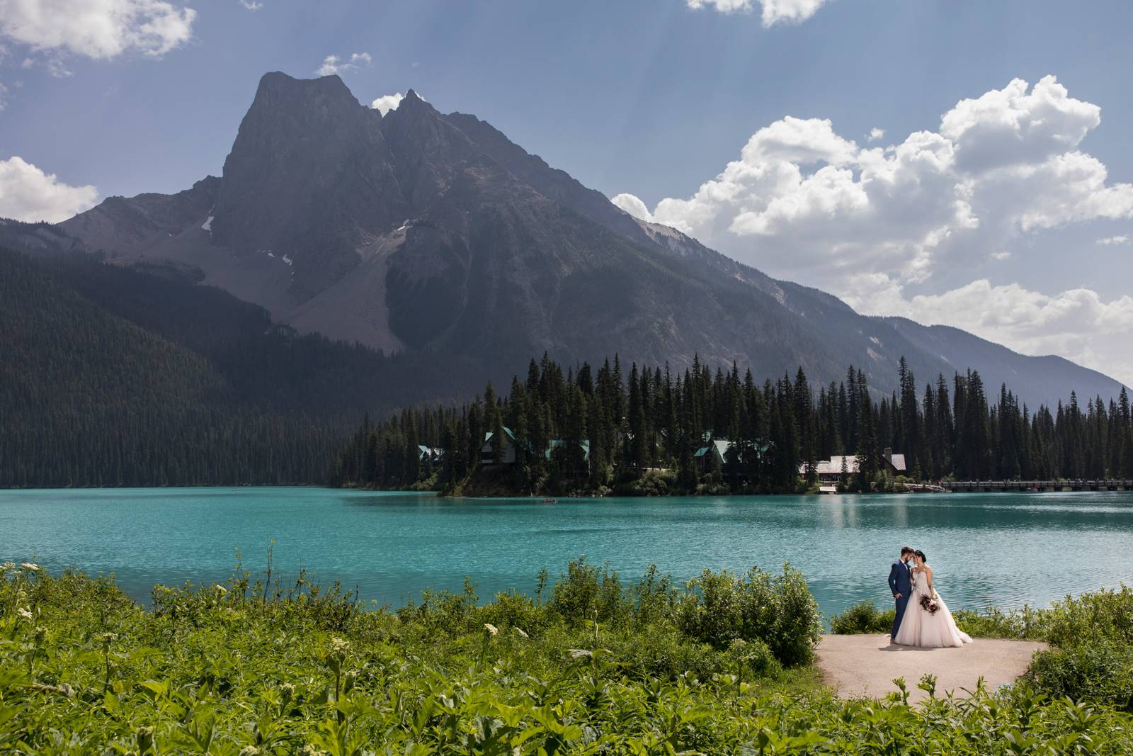 Emerald Lake Lodge Wedding, Mountain Wedding, Summer Mountain Wedding, Banff Wedding Photographer, W