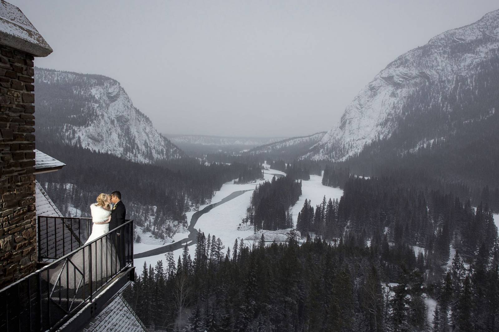 Banff Winter Wedding, Fairmont Banff Springs hotel Wedding