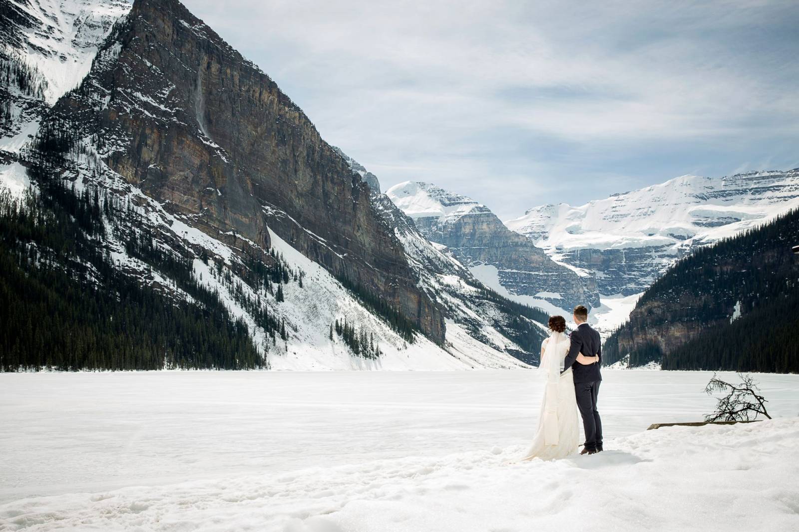 Lake Louise Elopement, winter elopement, mountain elopement, Banff wedding photographer, Lake Louise