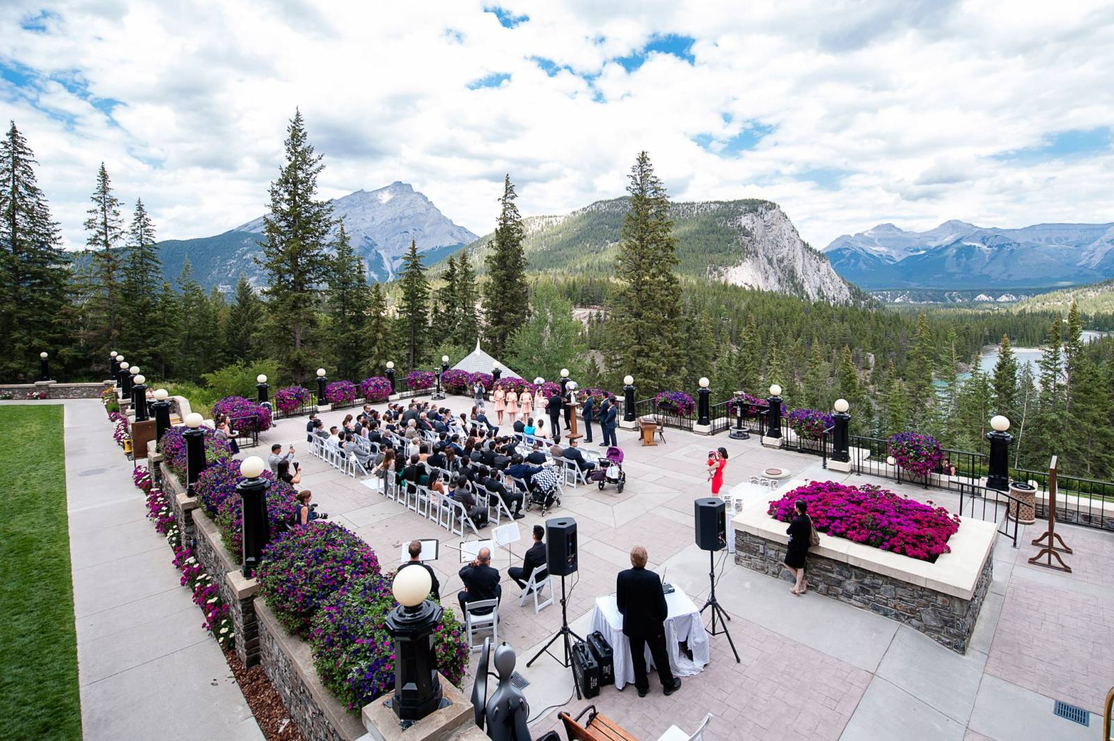 Fairmont Banff Springs Hotel Wedding, Banff Wedding Photographer, Outdoor wedding ceremony, Banff Sp