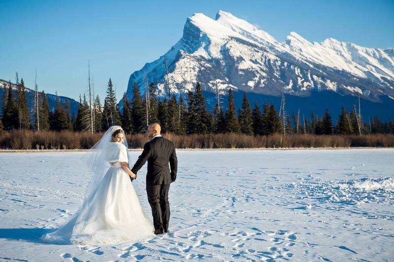 Banff winter wedding, Vermillion Lake wedding portrait, bride and groom, mountain wedding