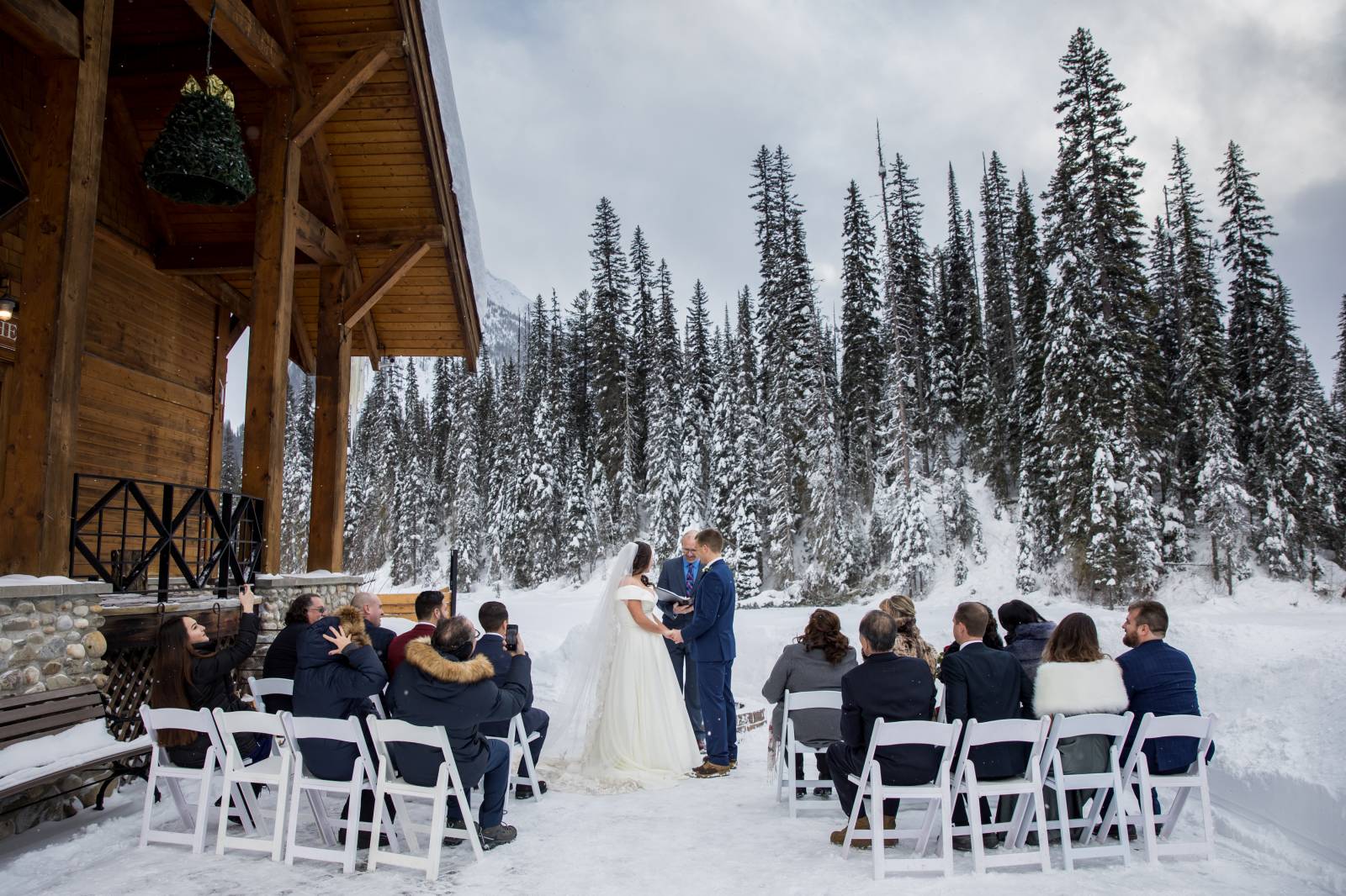 Emerald Lake Lodge Outdoor ceremony, Cilantro Patio Wedding Ceremony, Emerald Lake Lodge winter elop