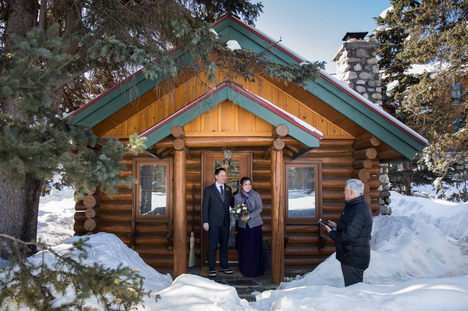 Lake Louise Mountain Elopement, Winter Lake Louise Wedding, Lake Louise Wedding Photographer, Weddin