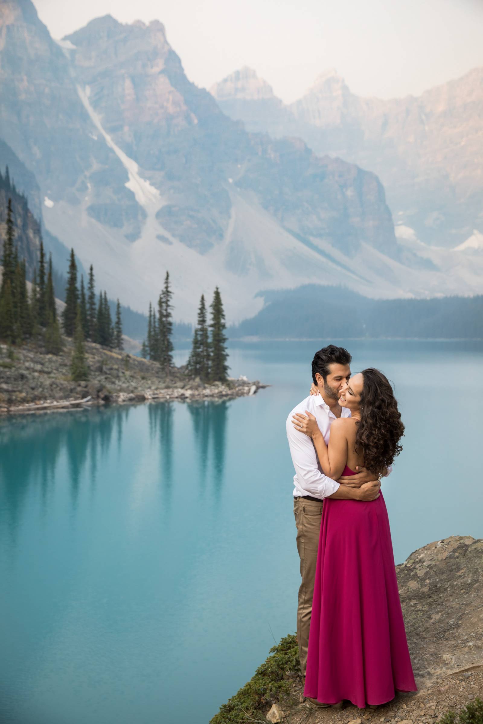 Banff Portrait Photographer, Couple photos, Banff engagement photographer, Banff mountain photo sess