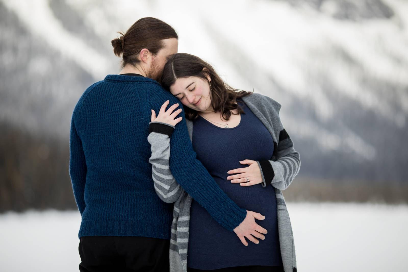 Emerald Lake Lodge Maternity Photo session, Emerald Lake Maternity Photographer, Banff Maternity Pho