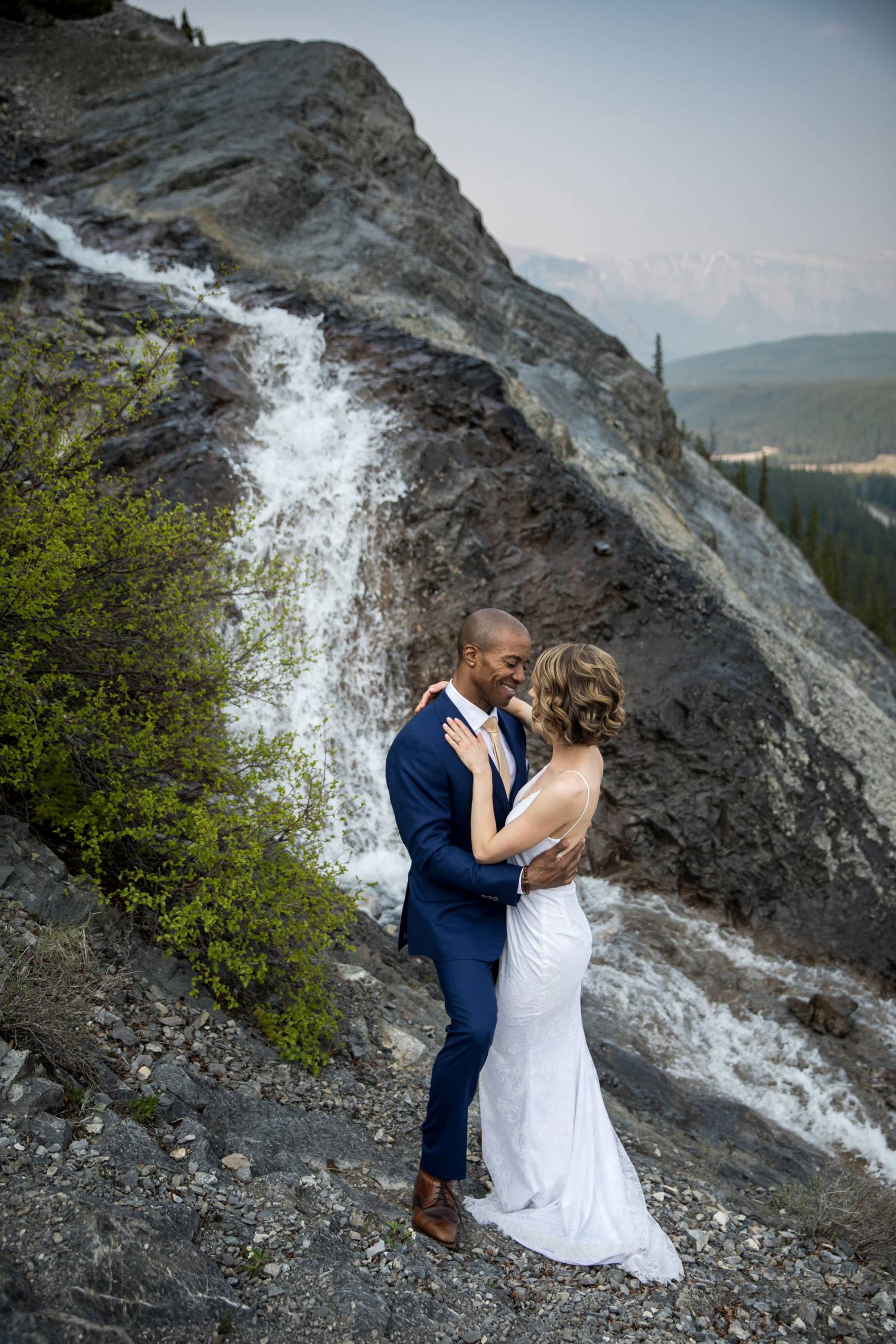 Eloping in Banff National Park, Eloping in the Canadian Rockies, Banff Elopement Photographer, Banff