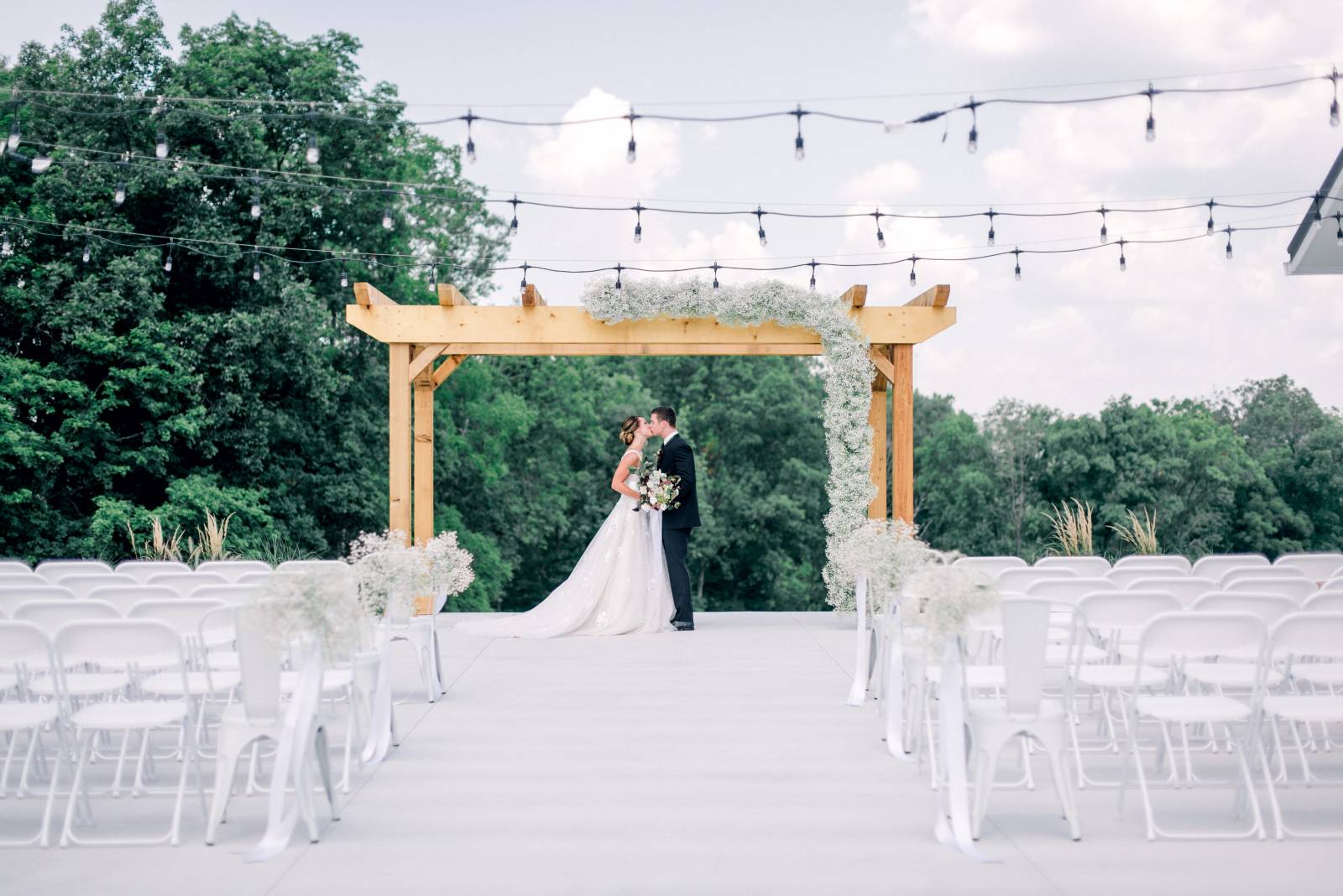 baby's breath decor