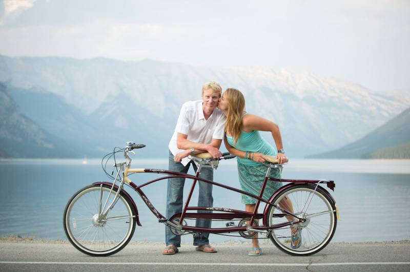 Banff Engagement Photographers, Canmore Engagement Photographers, Surprise proposal photographers, E
