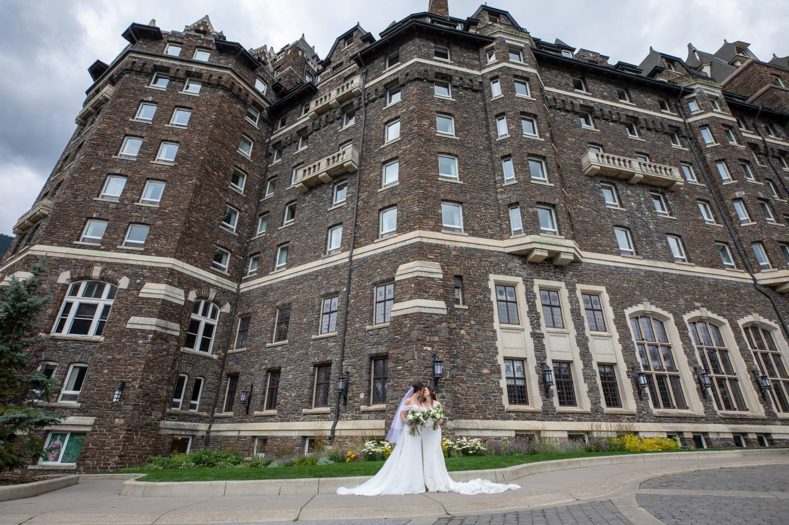 Banff Wedding Photographers, Canmore Wedding Photographers, Banff Photography, Eric Daigle Photograp